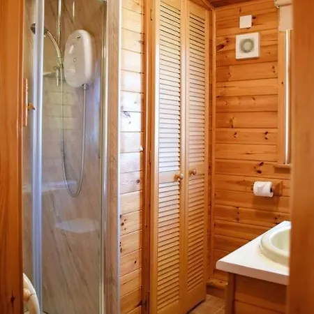 Secluded Pine 2 * Wigton